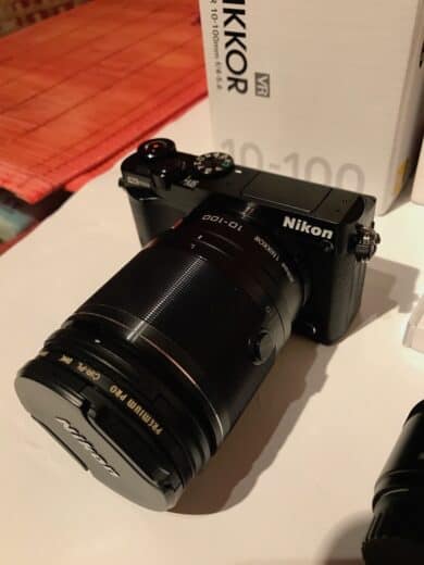 Nikon 1J5 mit 10-100 mm Objektiv