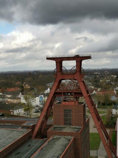 Das Wahrzeichen des Weltkulturerbes Zeche Zollverein: Schachtturm von Schacht 12