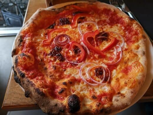 leckere Pizza im Pizzaklub Utrecht