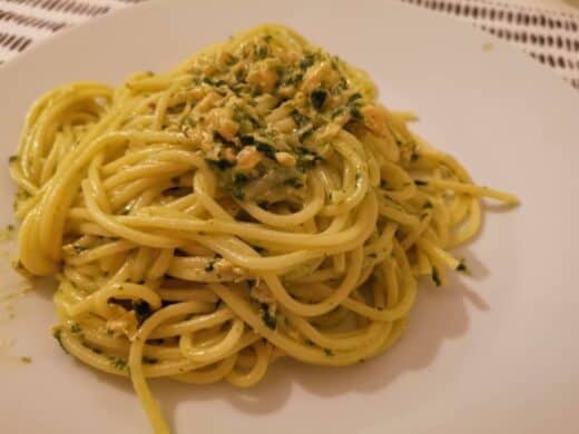 Spaghetti mit Lachs-Spinat Sauce