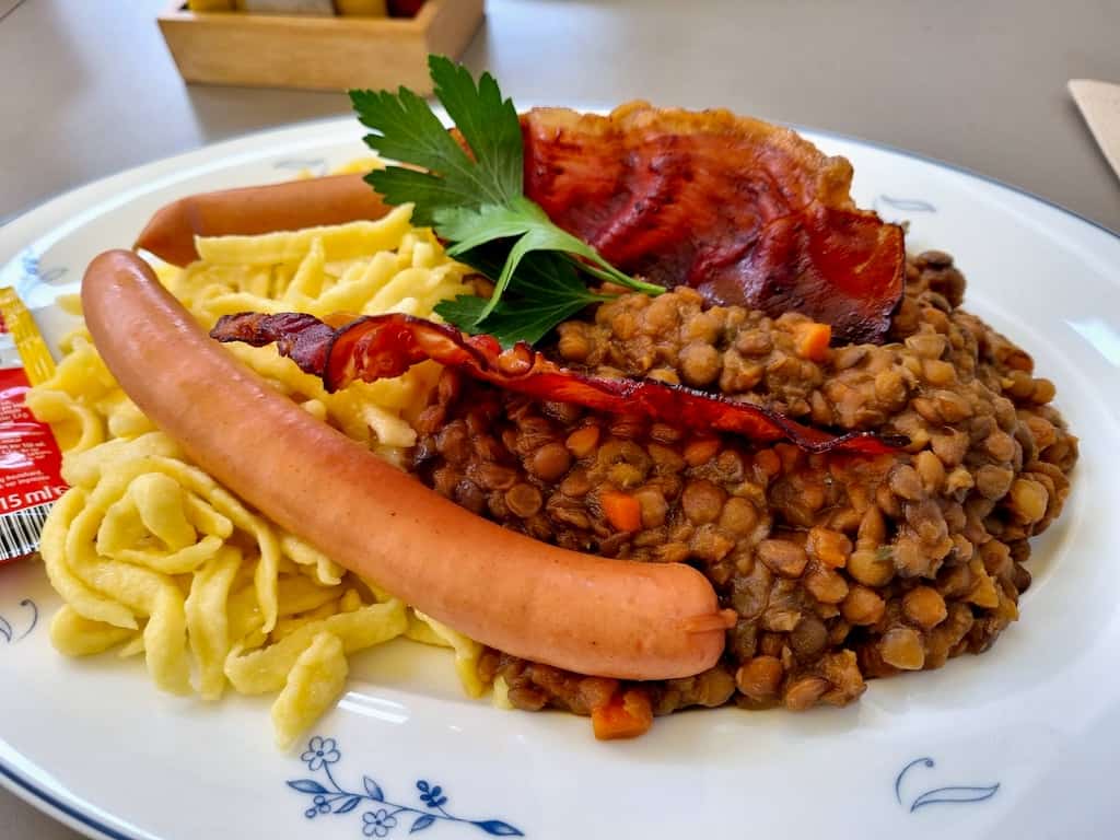 Linsen mit Spätzle im Restaurant Lautenschlager Stuttgart