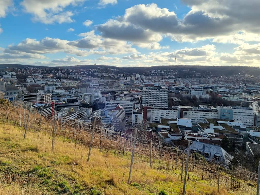 Ausblick auf Stuttgart bei einem echten Spaziergang