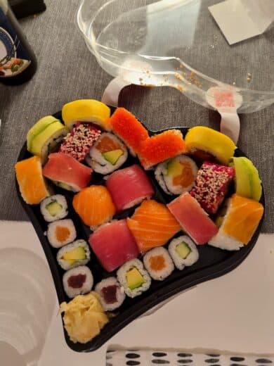 Sushi Herz von Eat happy bei Rewe