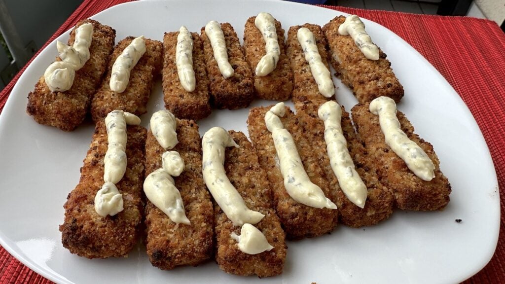 Fischstäbchen mit Brezelpanade