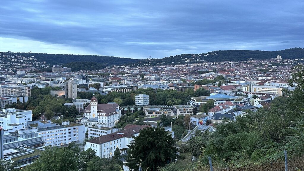 Immer derselbe Blick, nur zu unterschiedlichen Uhrzeiten