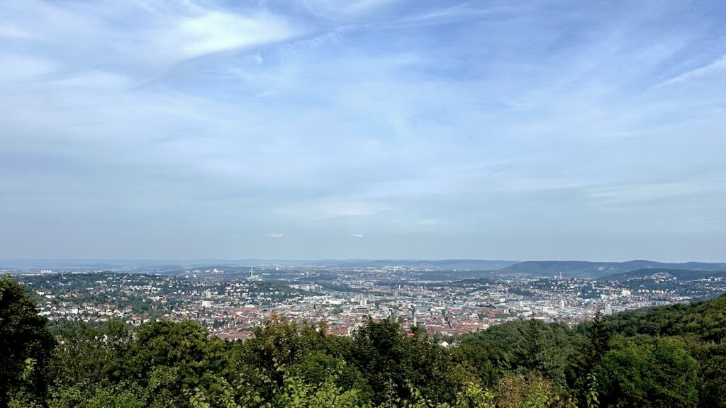 Ausblick auf Stuttgart vom Monte Scherbelino