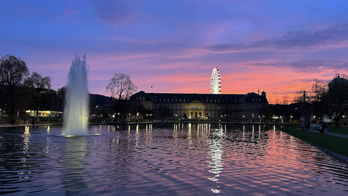 Eckensee mit Riesenrad und Sonnenuntergang