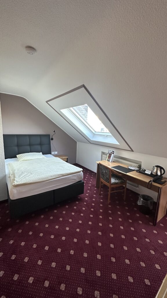 Mein Dachgeschosszimmer in Köln