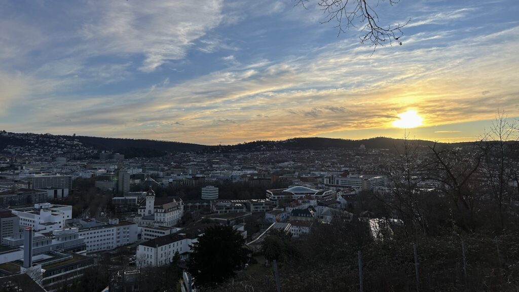 Standardausblick bei meinen Spaziergängen - mit Sonnenuntergang