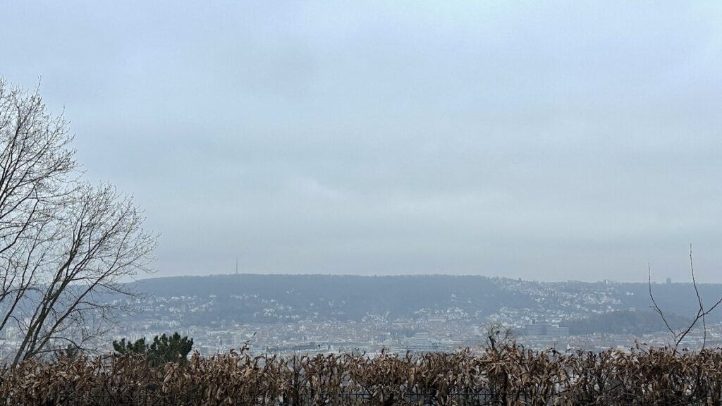 Ausblick am Montag. Trüb