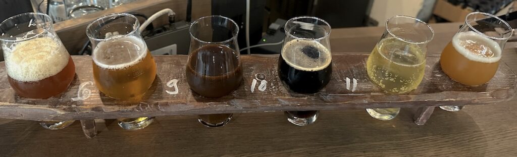 Tasting Tray mit 6 Bieren im Kraftpaule
