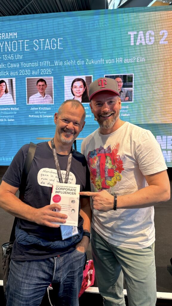Buchgewinn und Foto mit ndem Autor Alex(ander) Luyken