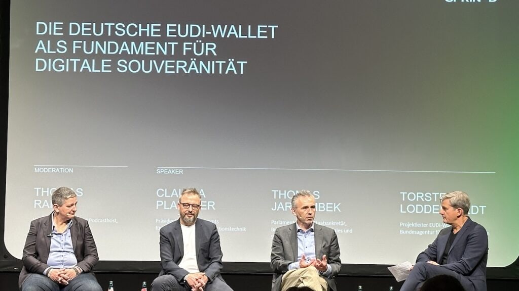 "Die deutsche EUDI-Wallet als Fundament für digitale Souveränität" mit Torsten Lodderstedt, Thomas Jarzombek, Claudia Plattner, Thomas Ramge
