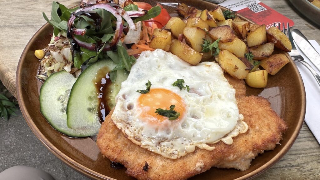 Krüstchen im Eppings-Biercafe Burgsteinfurt
