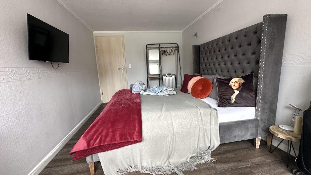 Unser Zimmer im Gästehaus Wind und Meer in Norddeich