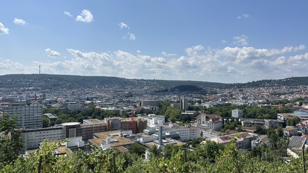 Ausblick beim Spaziergang bei bestem Wetter