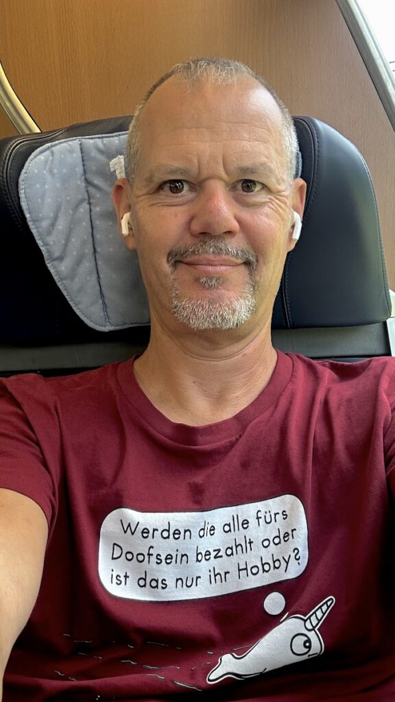 Kurz nach Abfahrt war ich noch happy...
