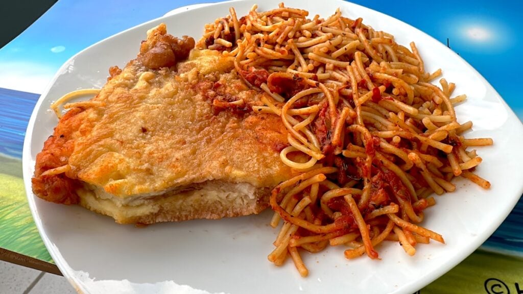 Die "Reste" des Piccata Milanese, mehr als ausreiched am Abend