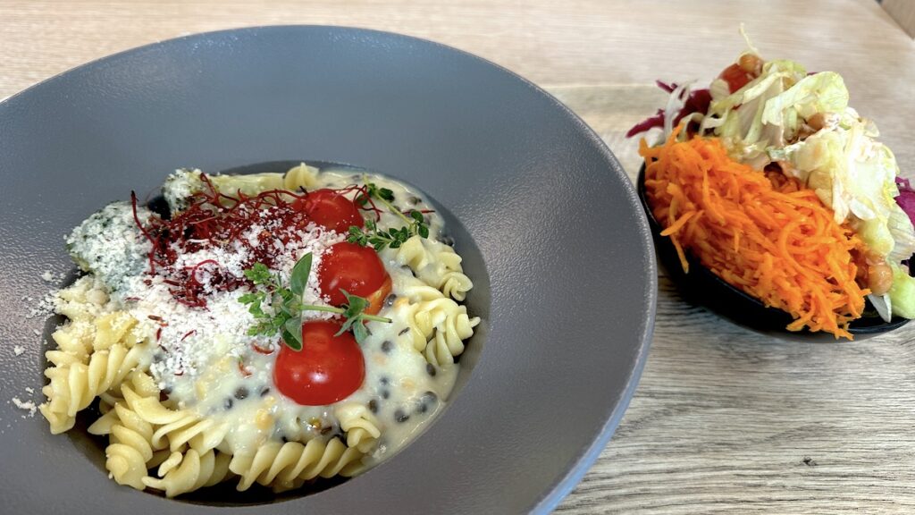 Spirelli mit Brokkoli, Linsen mit Zitronensoße