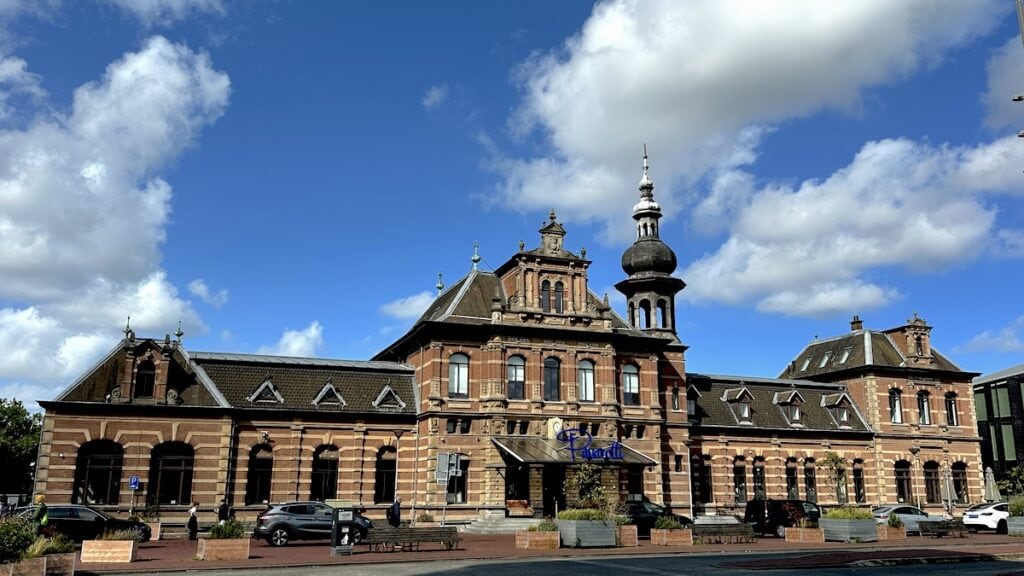 Altes Bahnhofsgebäude von Delft