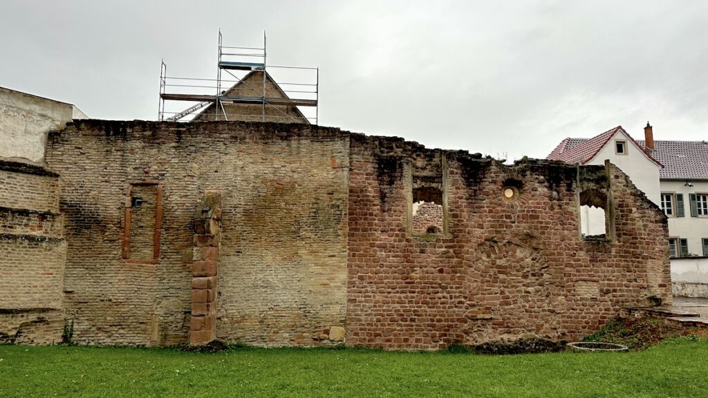 Reste der Speyerer Synagoge