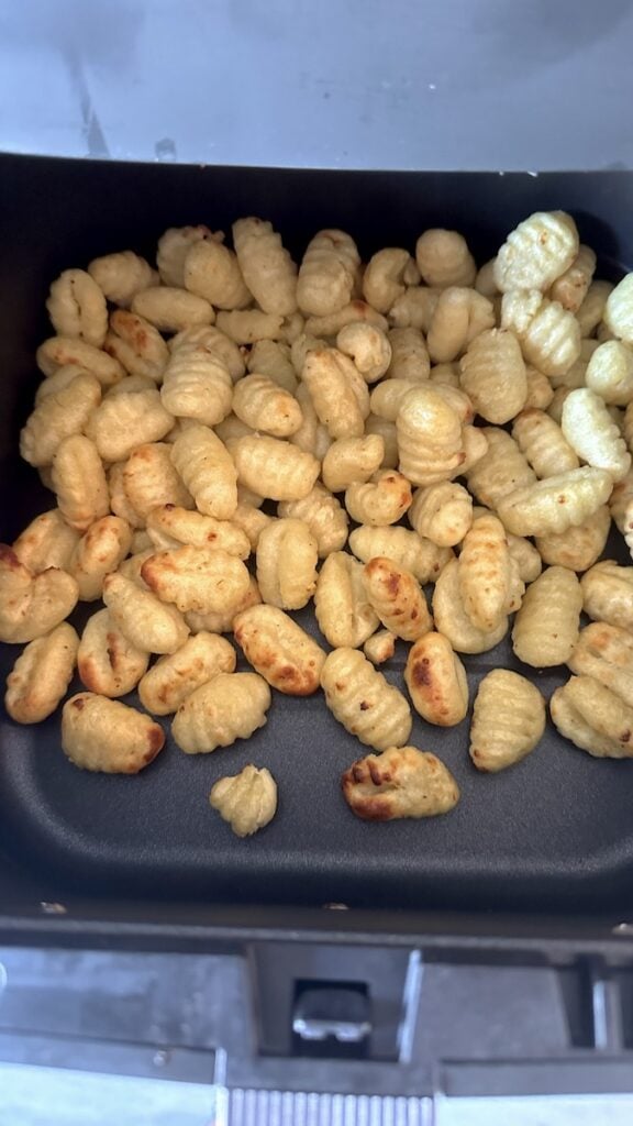 Gnocchi im AirFryer gebräunt