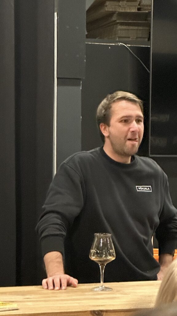 Oliver Ploom von Põhjala beim Tasting