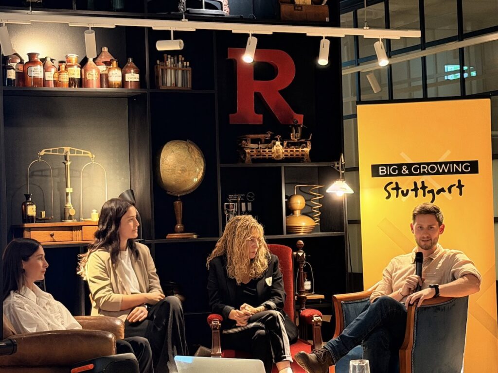 Diskussionsrunde zum Abschluss des ersten Festival Tages