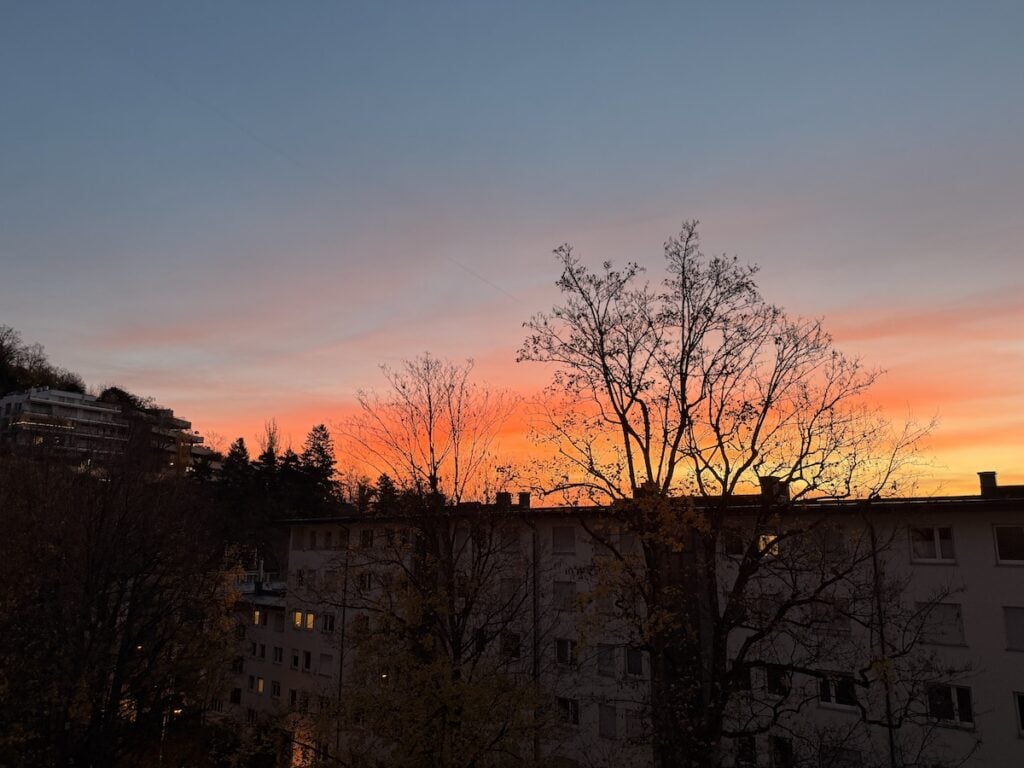 Sonnenaufgang vor meinem Wohnzimmer