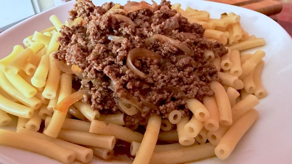 Haschee mit Macczeroni