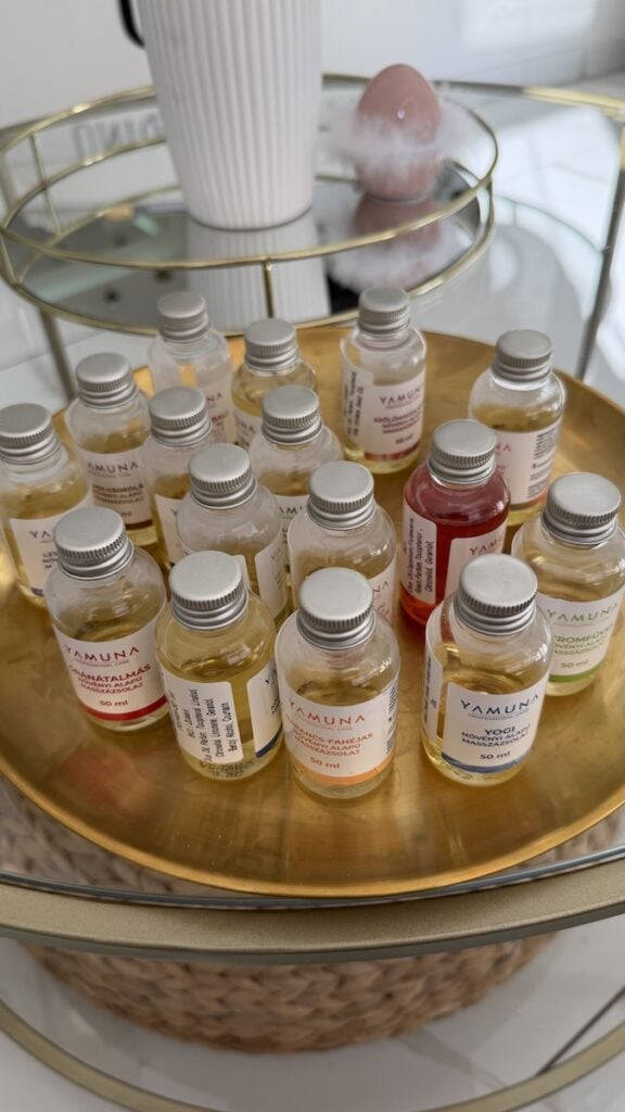 Auswahl an Massageölen