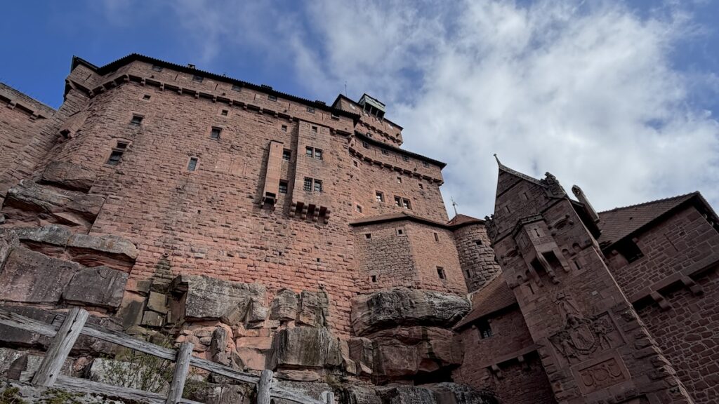 Auf dem Weg zum Eingang der Hohkönigsburg