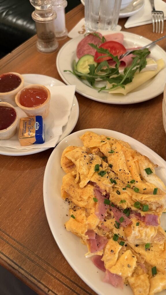 Frühstück am Sonntag