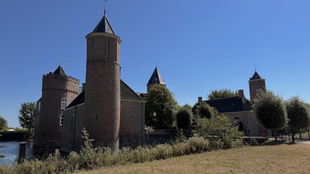 Kasteel Westhove (Stayokay Hostel Domburg)
