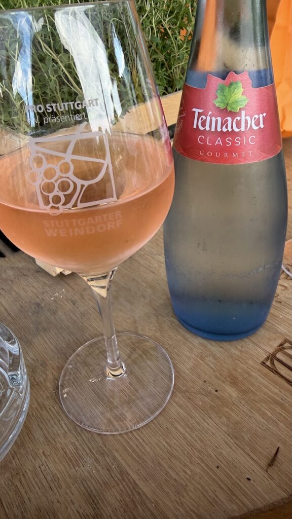 Der erste Rose auf dem Weindorf 2026