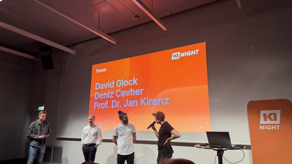 Paneldiskussion bei der 3. KI NIght Stuttgart