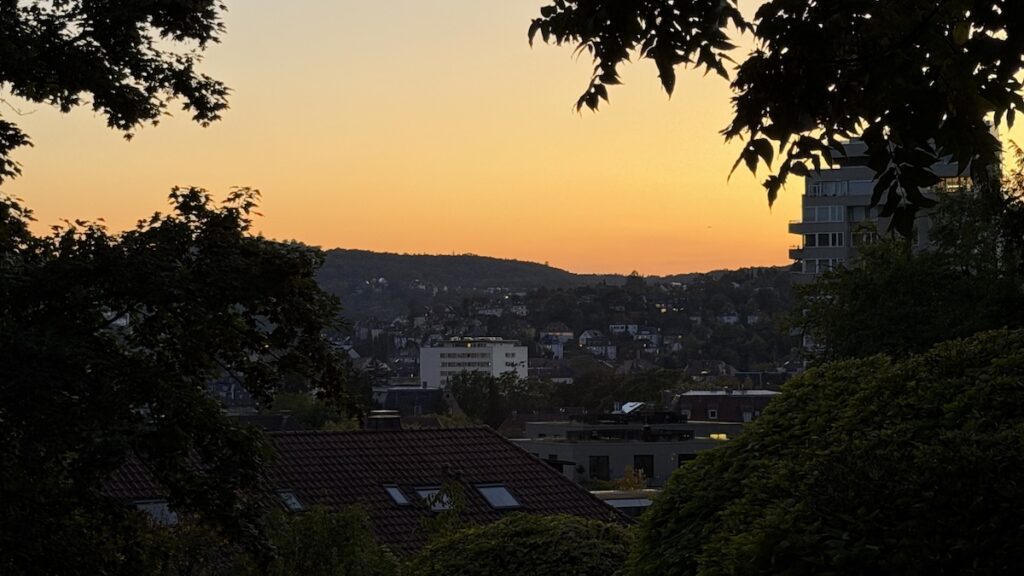 Sonnenuntergang beim kurzen Spaziergang
